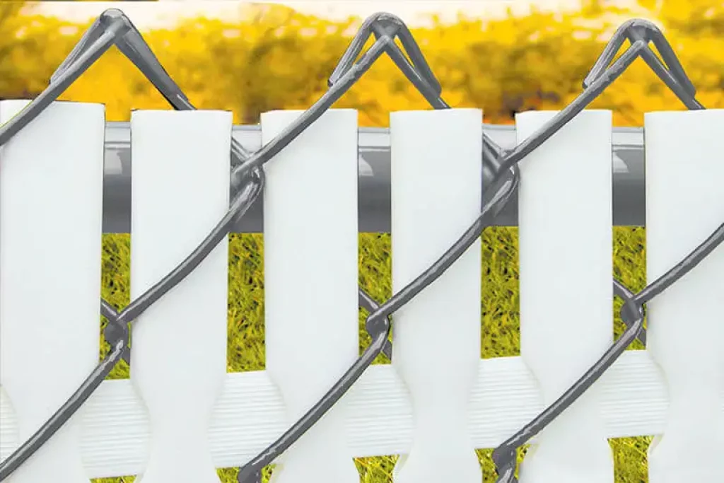 Top_Lock_Close_Up_White_Hi_Res_RT