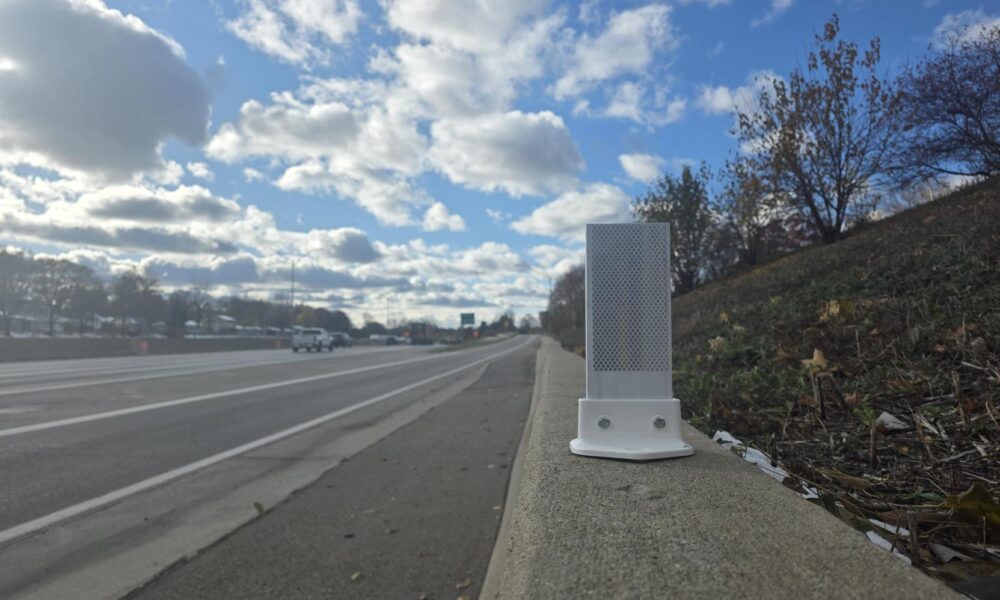 PM-PCBM (Plate Mount Portable Concrete Barrier Marker)